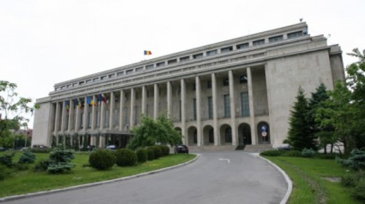 Guvernul: Vrem să acordăm bonificaţii celor care-şi plătesc impozitele în avans. FMI nu e încă de acord